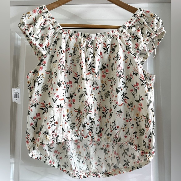 Old Navy Puff-Sleeve Cropped Floral-Print Pintucked Blouse. NWT size Med. - Picture 6 of 11